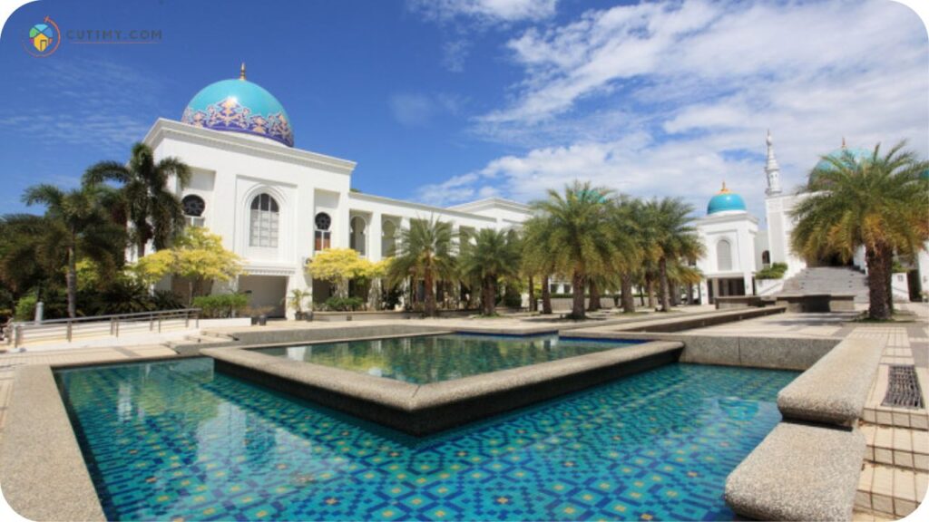 Imej Tempat Menarik di Alor Setar Masjid Al-Bukhary