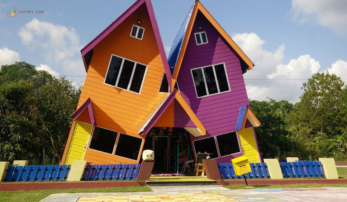 imej MnM Home Whimsical Houses
